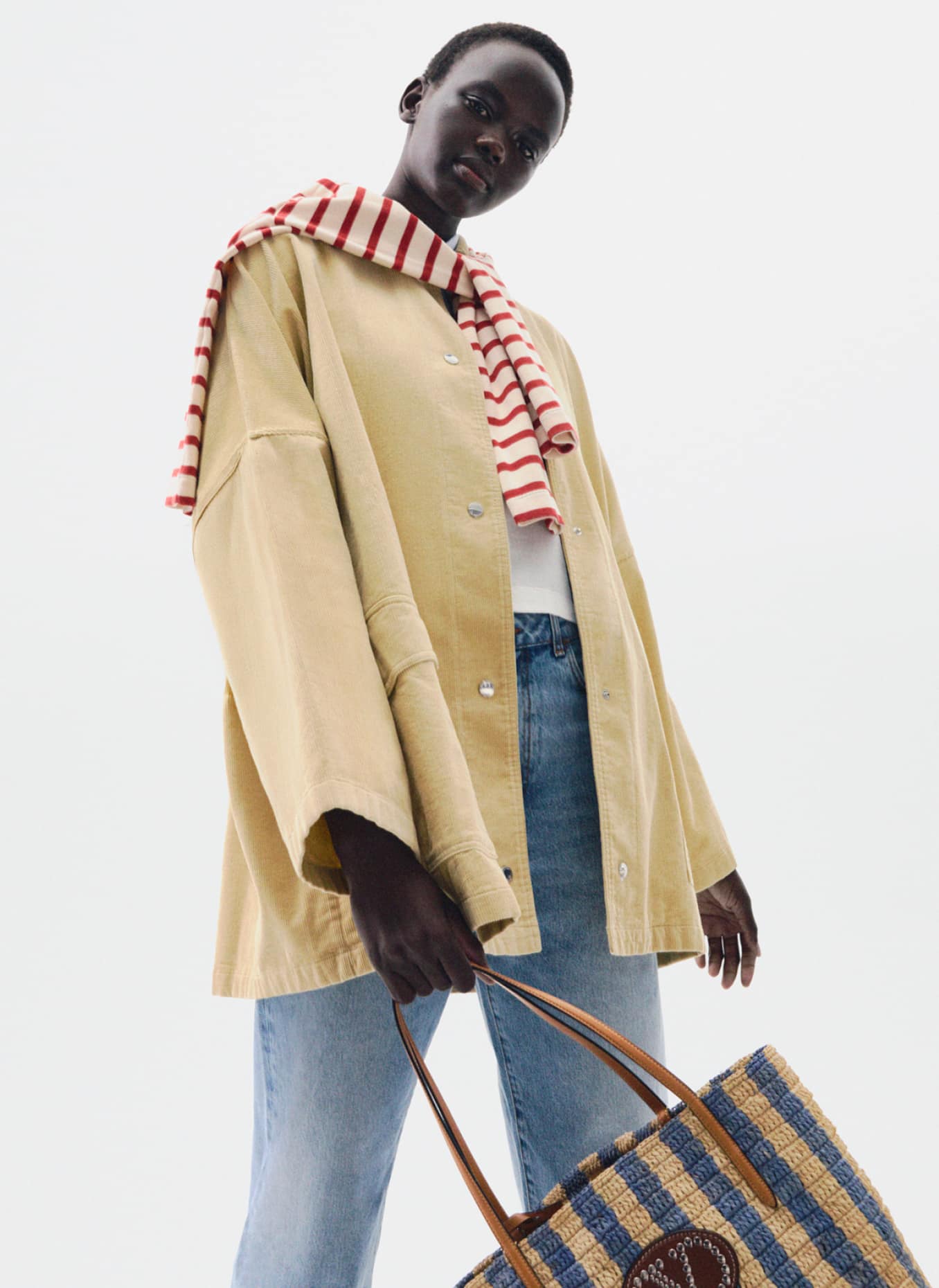 Vestes contemporaines à superposer