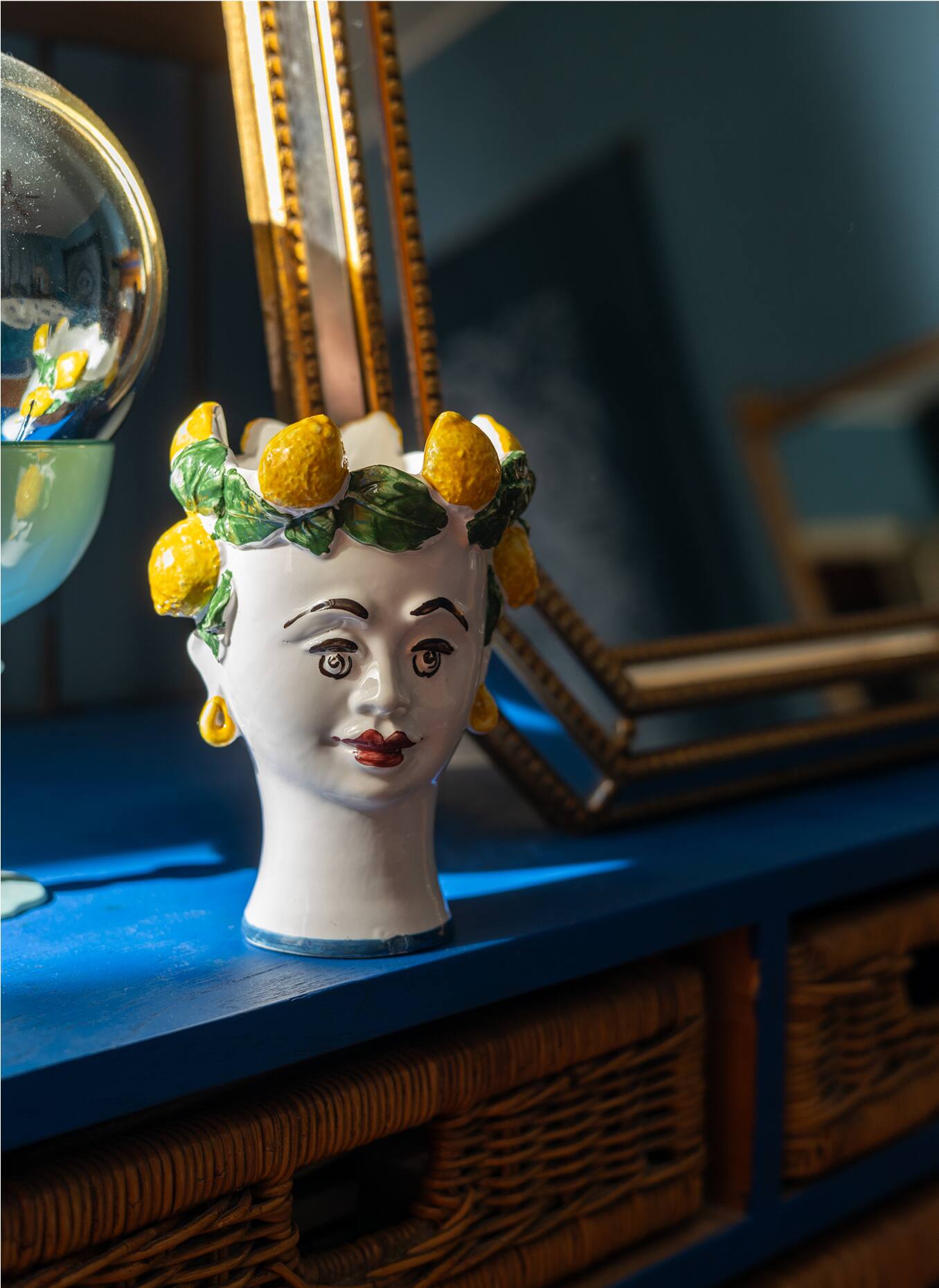 Vases that embody the spirit of summer