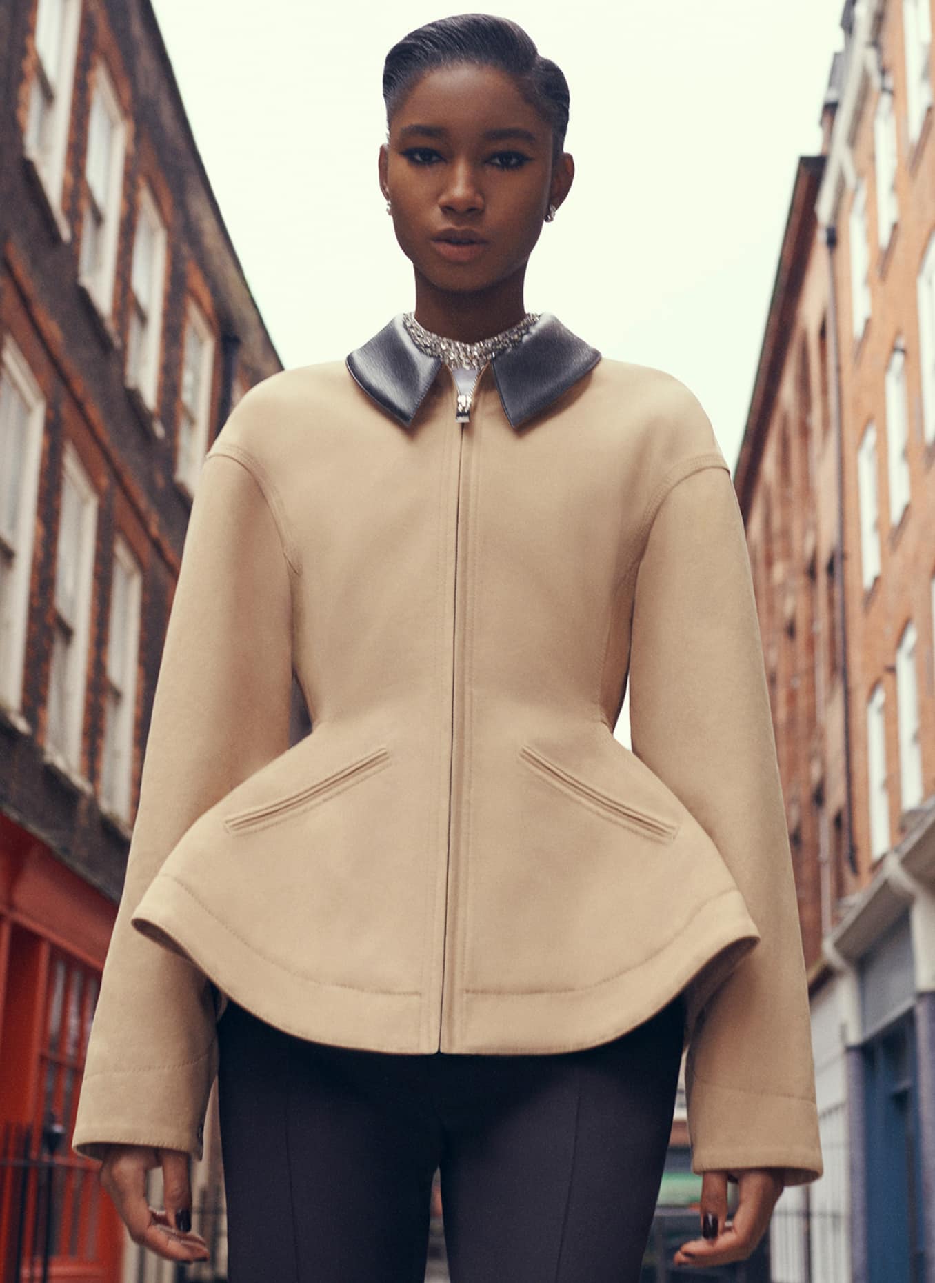 SCULPTURAL CUTS