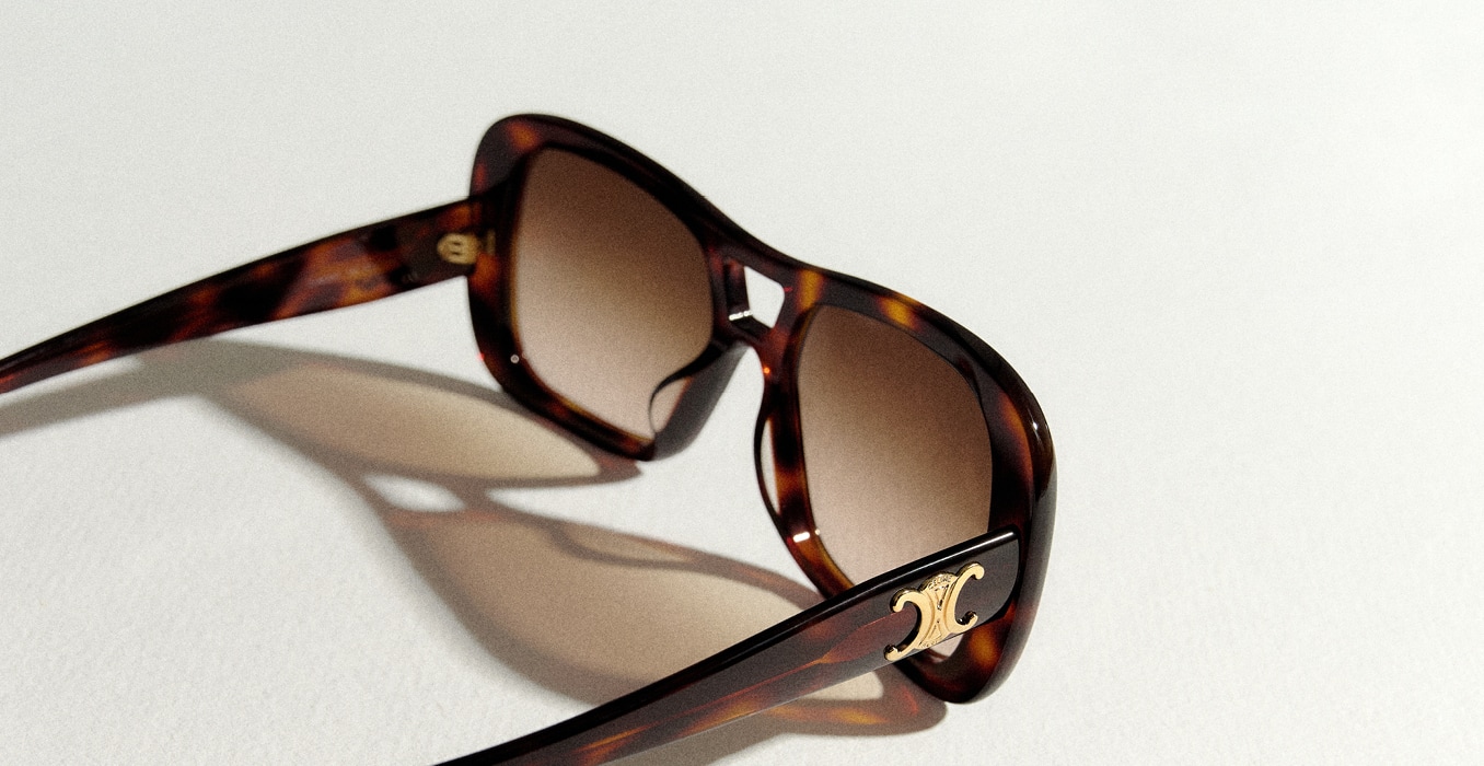 Oversized sunglasses are having a moment