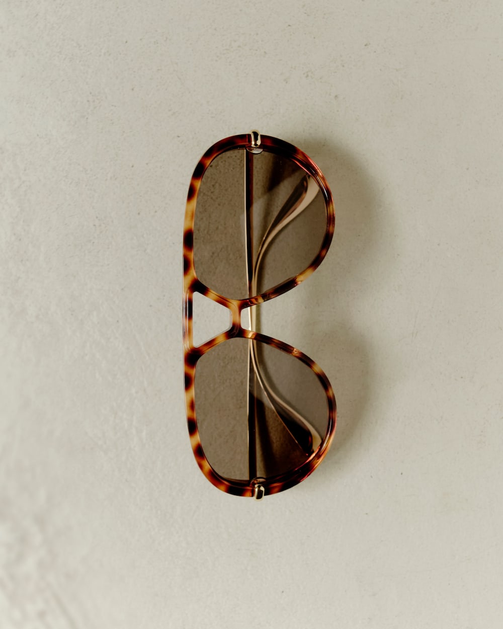 With sculptural sunglasses to perfect every look