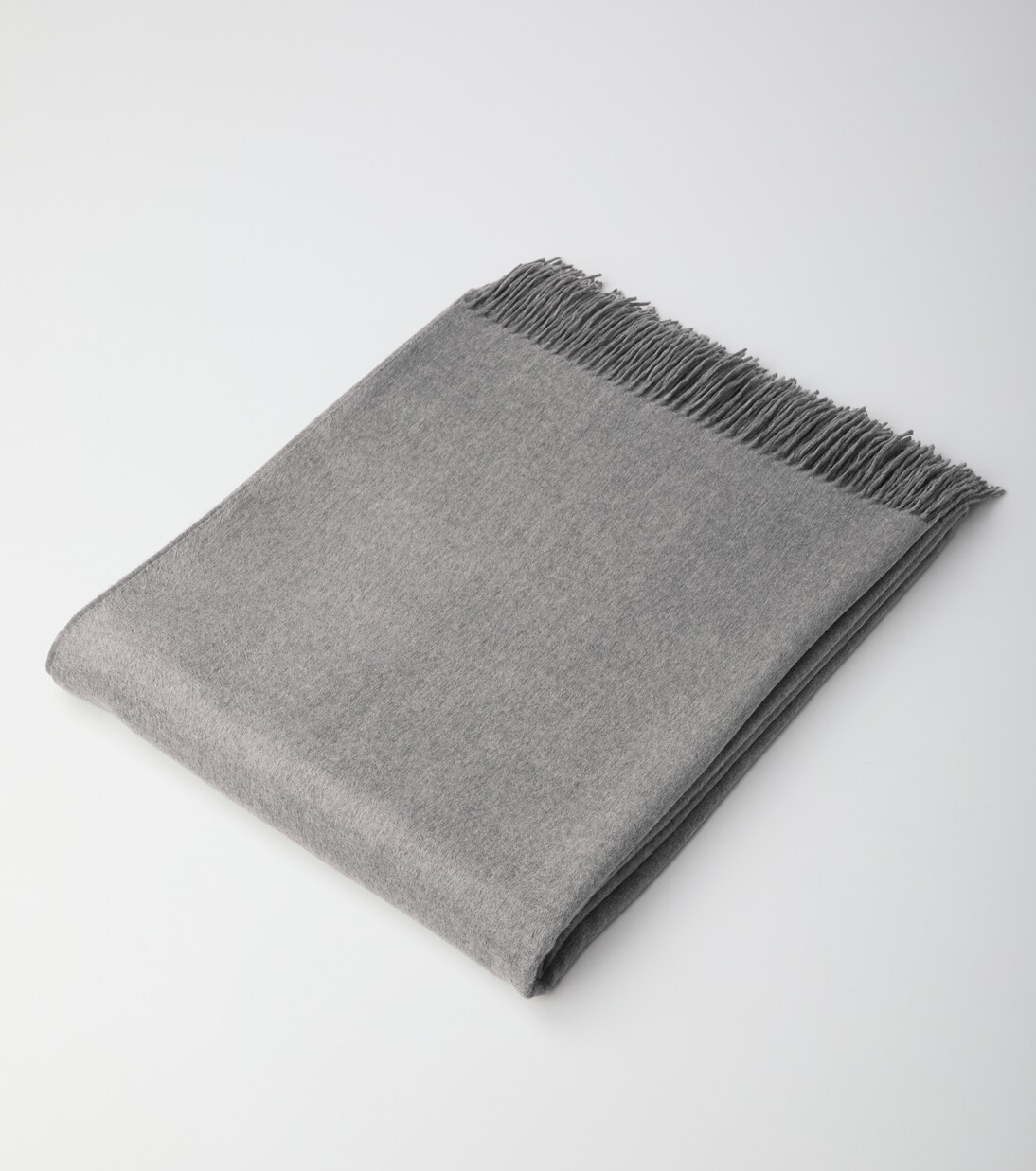 Fringed silk blanket | Brunello Cucinelli
