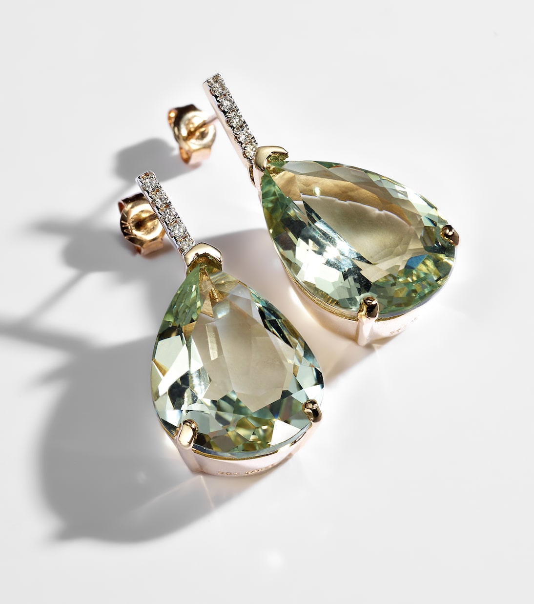 Boucles d’oreilles en or 14 ct, diamants et améthystes | Mateo