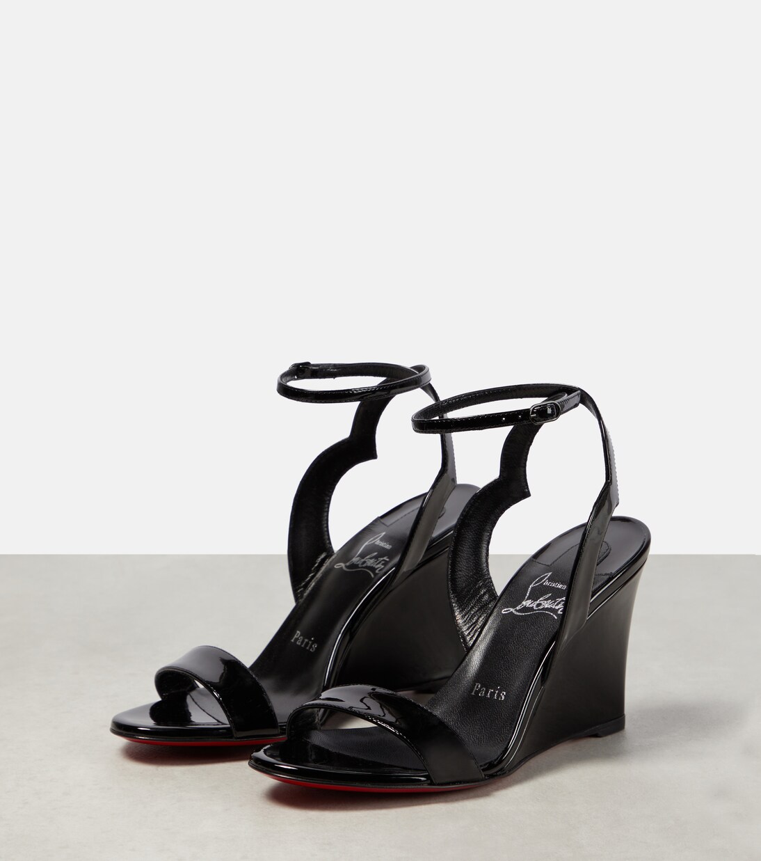 Wedge-Sandalen aus Lackleder | Christian Louboutin