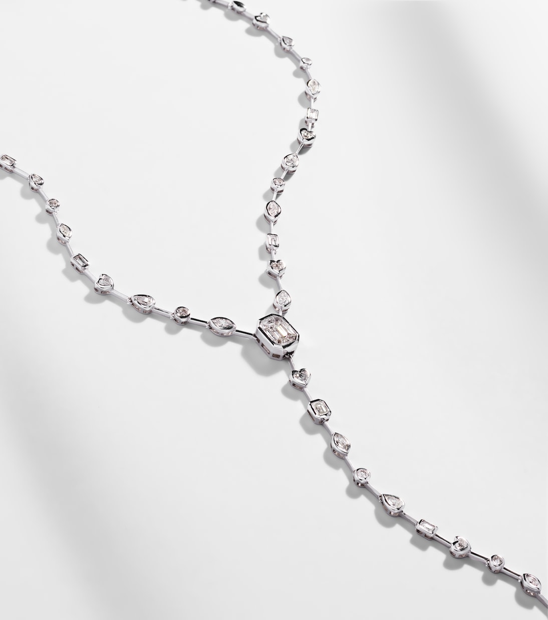 Illusion 18kt white gold necklace with diamonds | Shay Jewelry