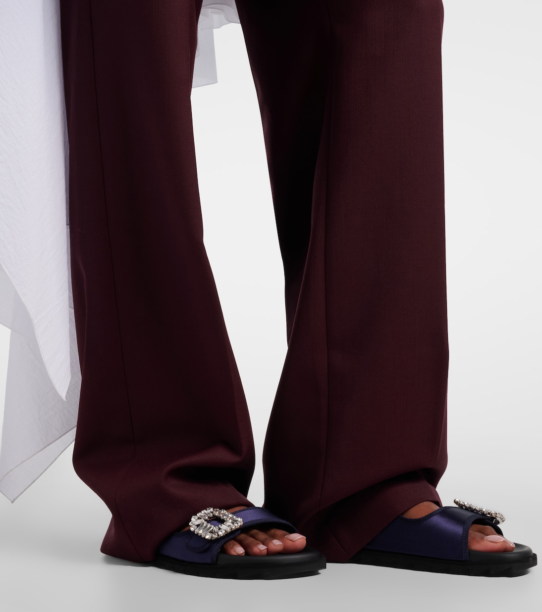 Slidy Viv' satin sandals | Roger Vivier