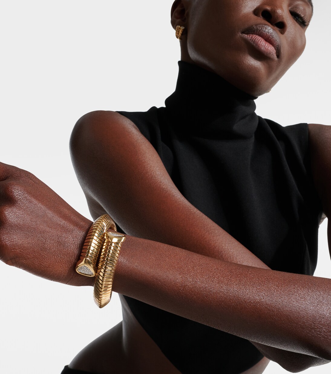 Trisola 18kt 골드 다이아몬드 커프 브레이슬릿  | Marina B