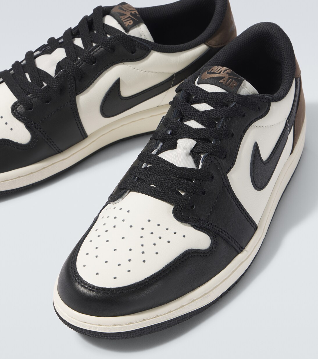 Air Jordan 1 Low OG leather sneakers | Nike