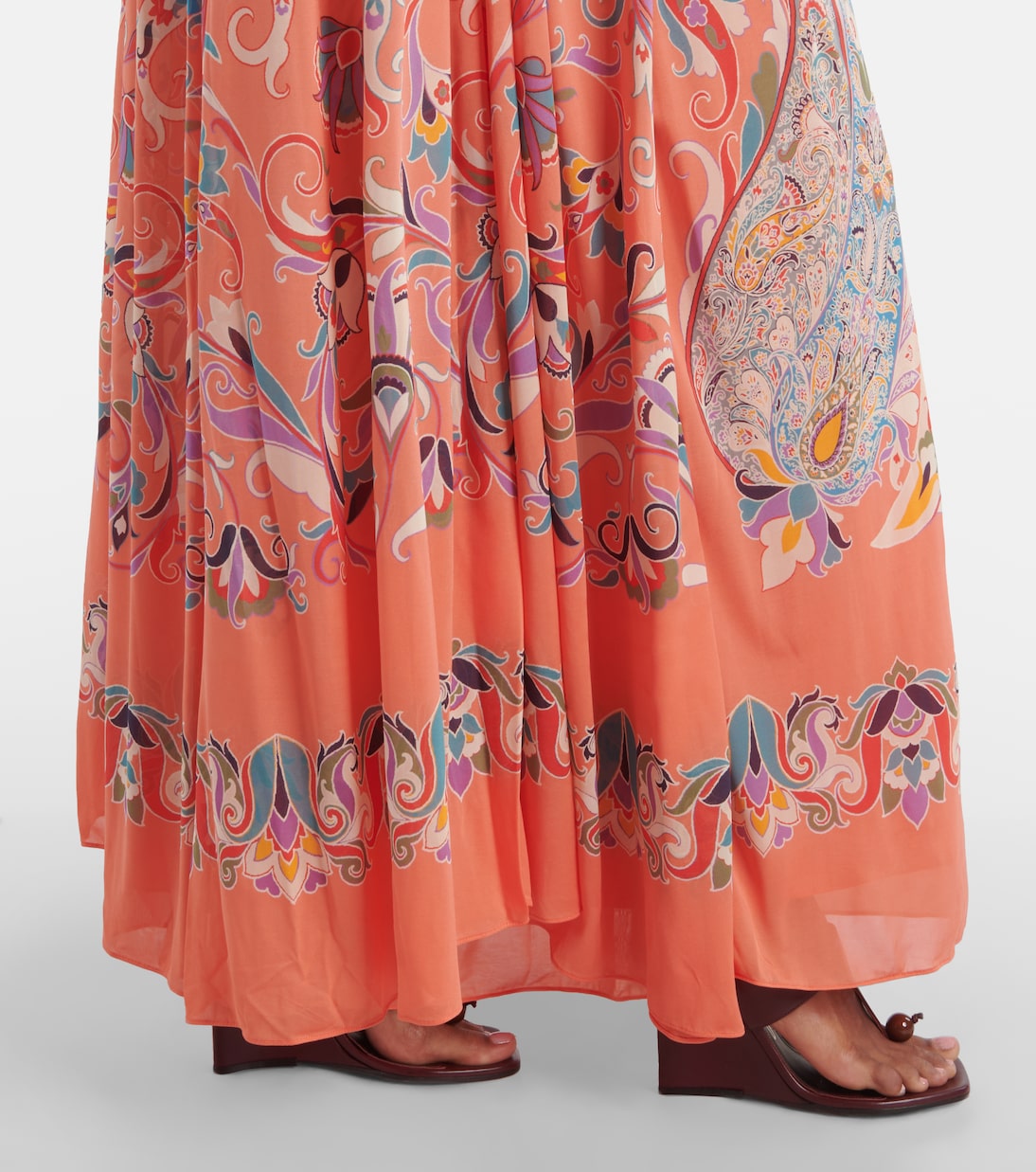 Vestido de fiesta con capa y paisley | Etro