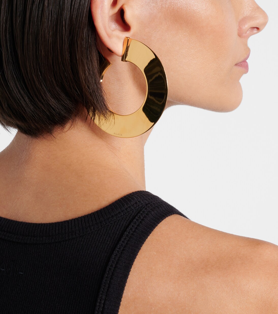 Medium hoop earrings | Alaïa