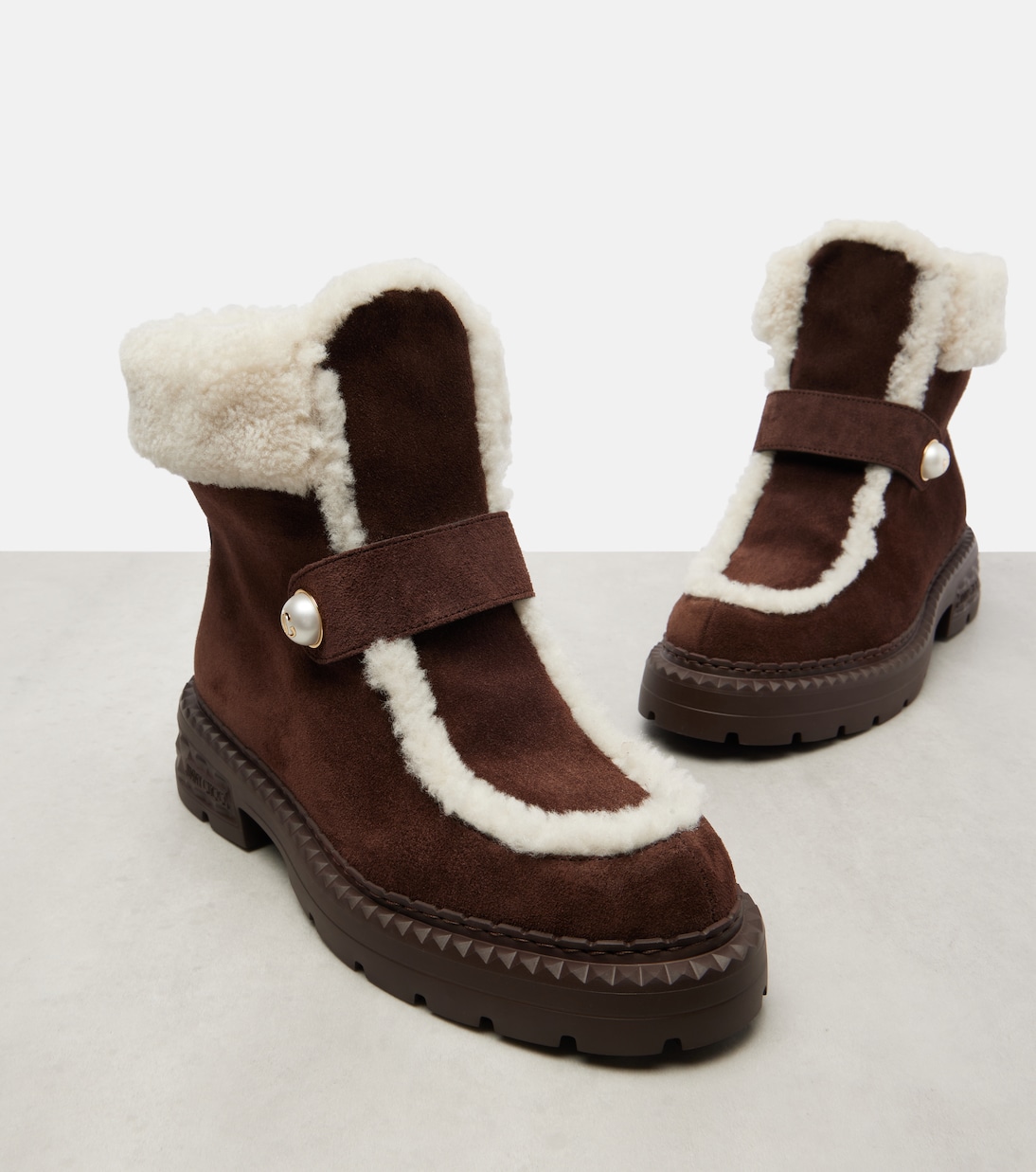 Stivaletti Shea in suede e shearling | Jimmy Choo