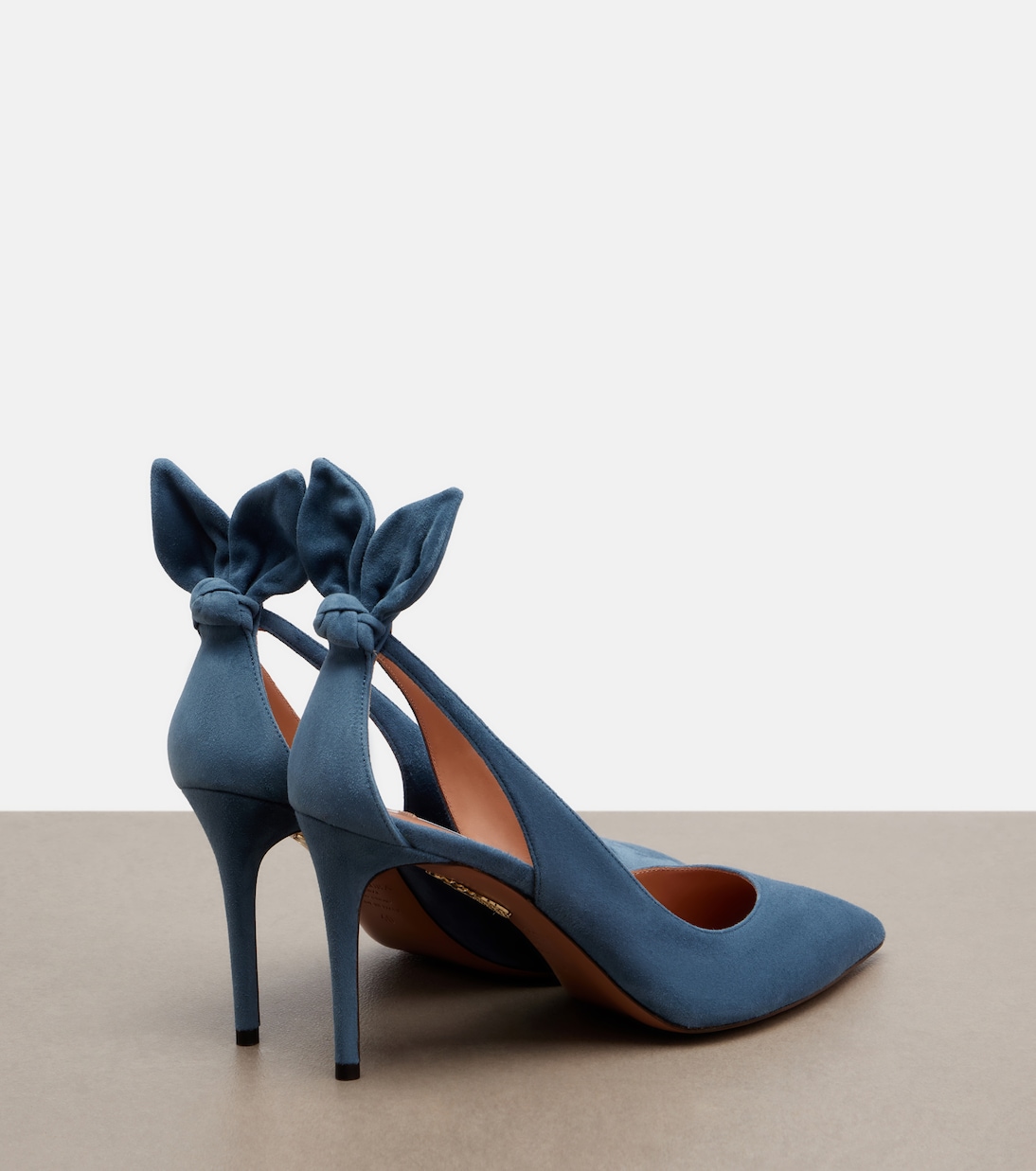 Pumps Bow Tie aus Veloursleder | Aquazzura
