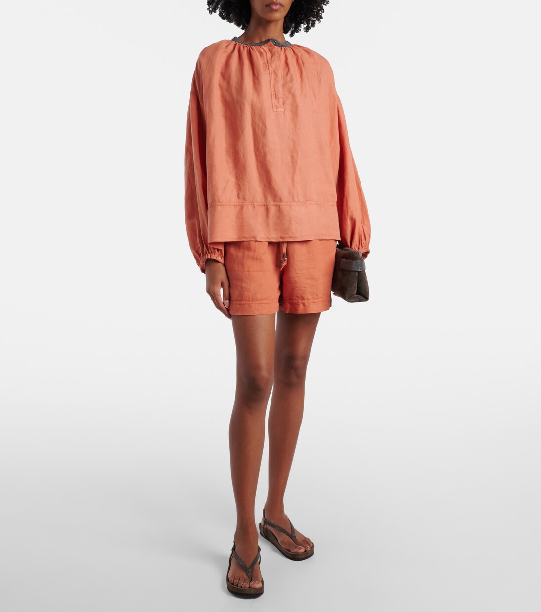 Linen and cotton Bermuda shorts | Brunello Cucinelli