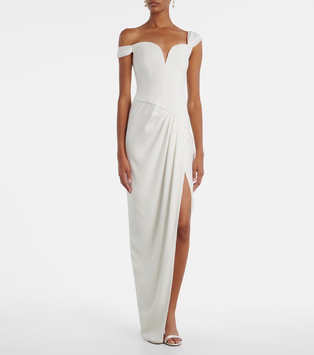 Bridal Off-Shoulder-Robe aus Crêpe | Alex Perry