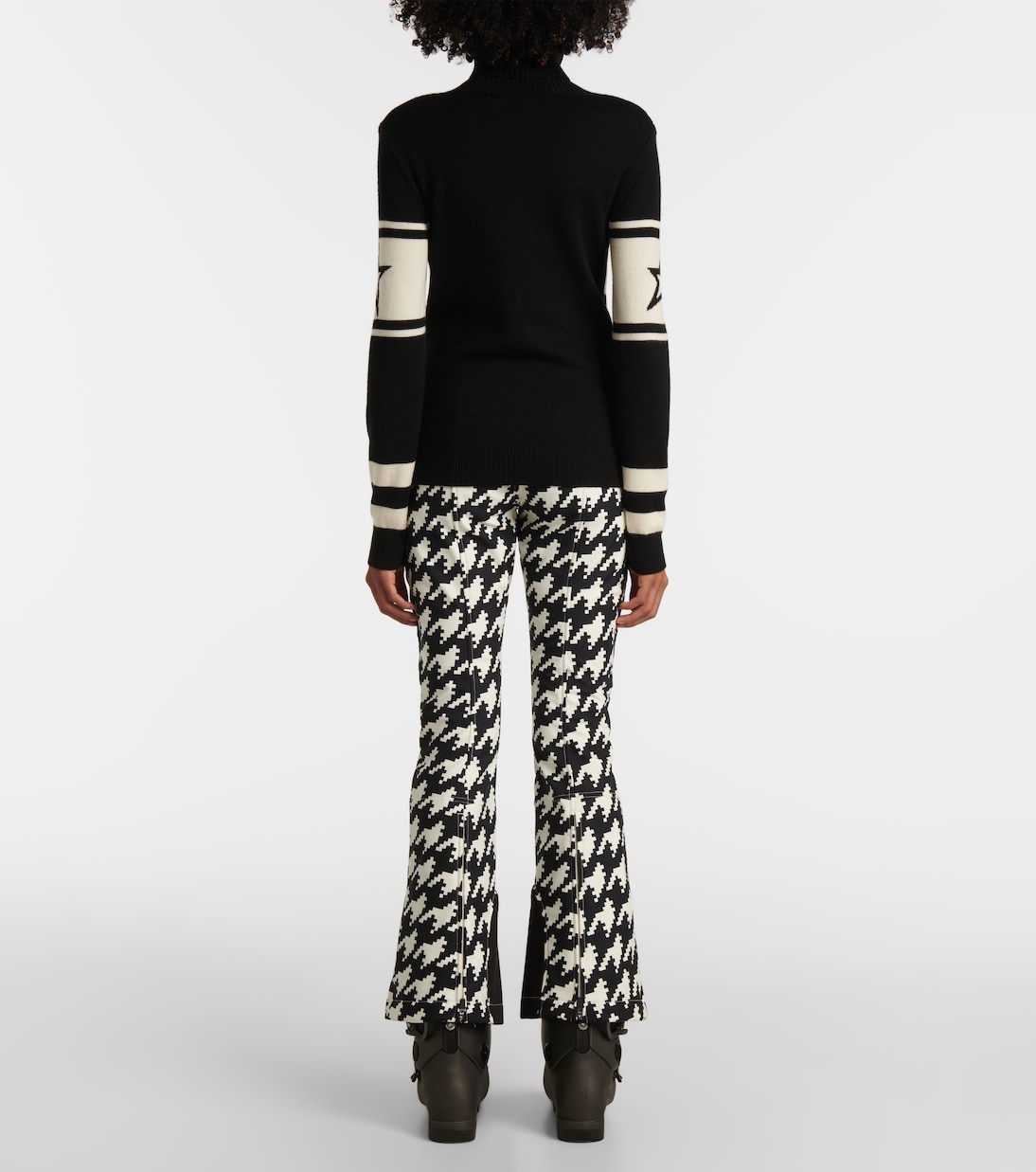 Skipullover Schild aus Wolle | Perfect Moment