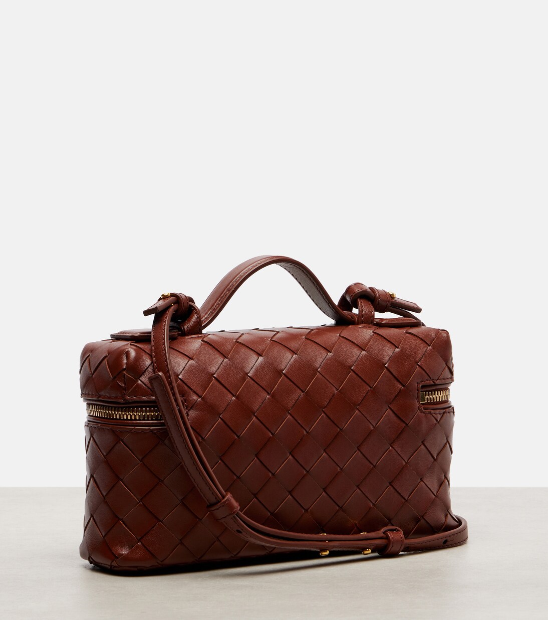 Bang Bang Intrecciato leather vanity bag | Bottega Veneta