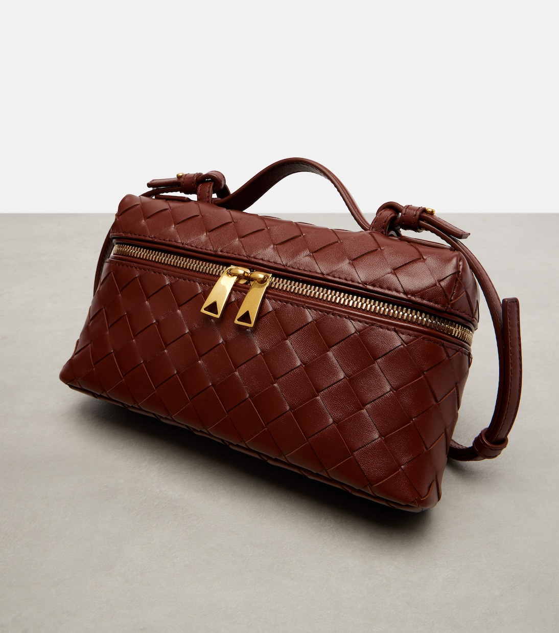 Bang Bang Intrecciato leather vanity bag | Bottega Veneta