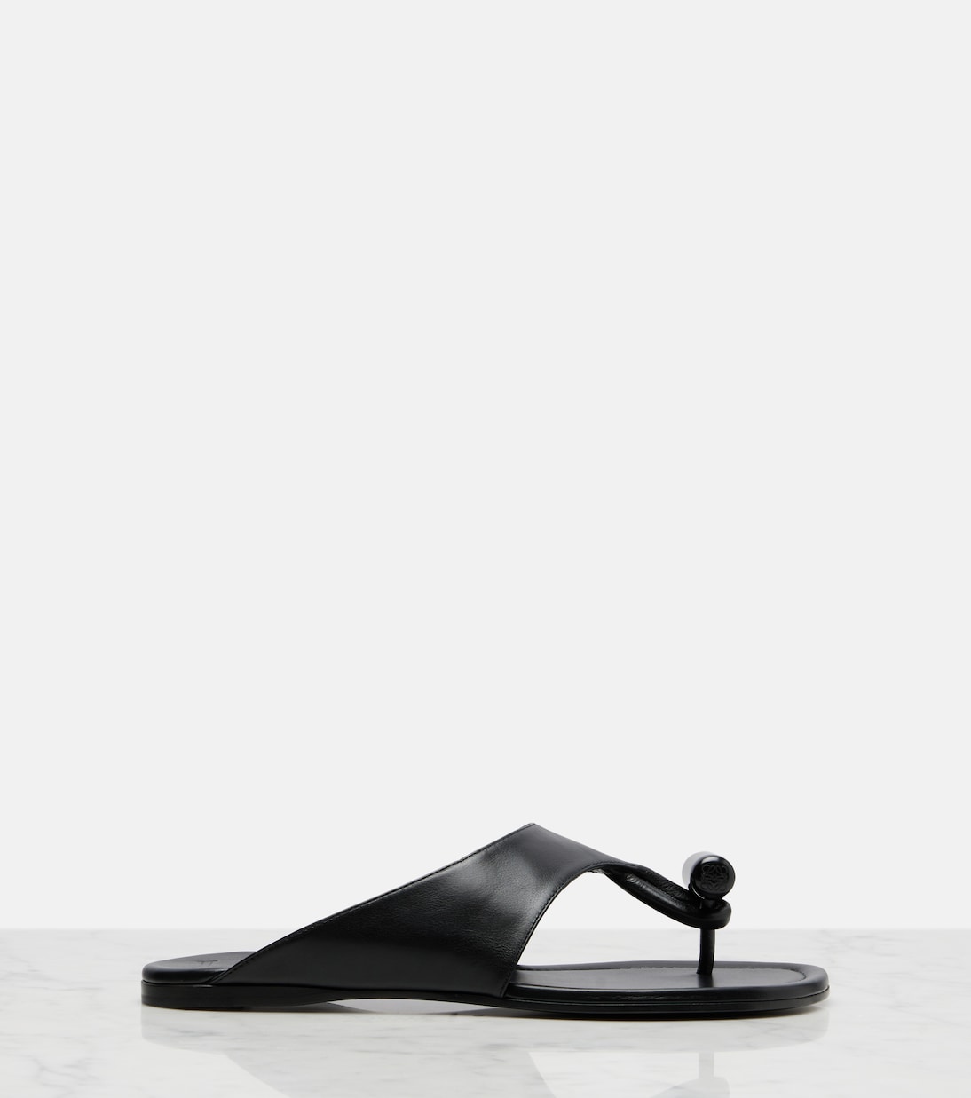 Toggle leather thong sandals | Loewe
