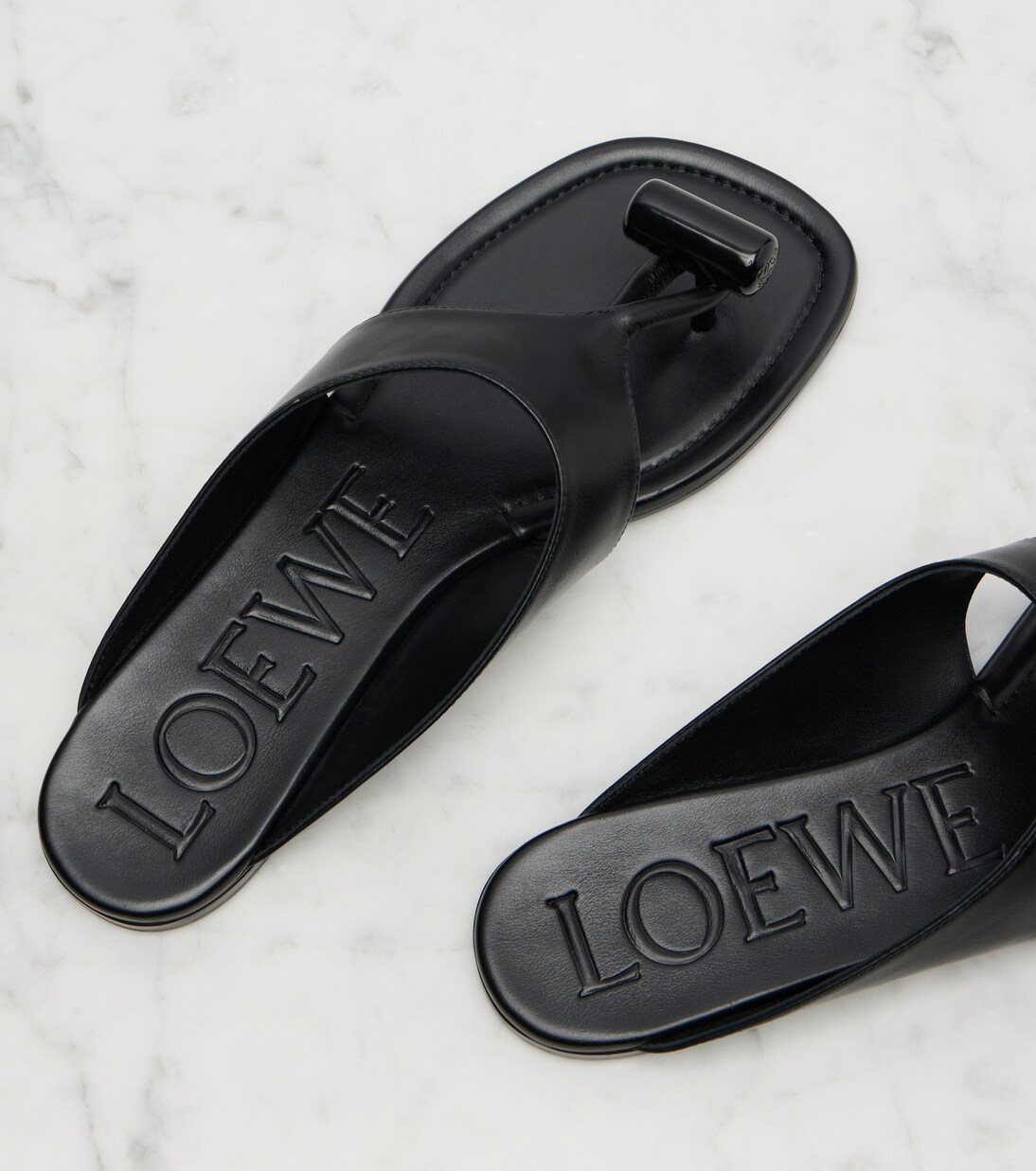 Toggle leather thong sandals | Loewe
