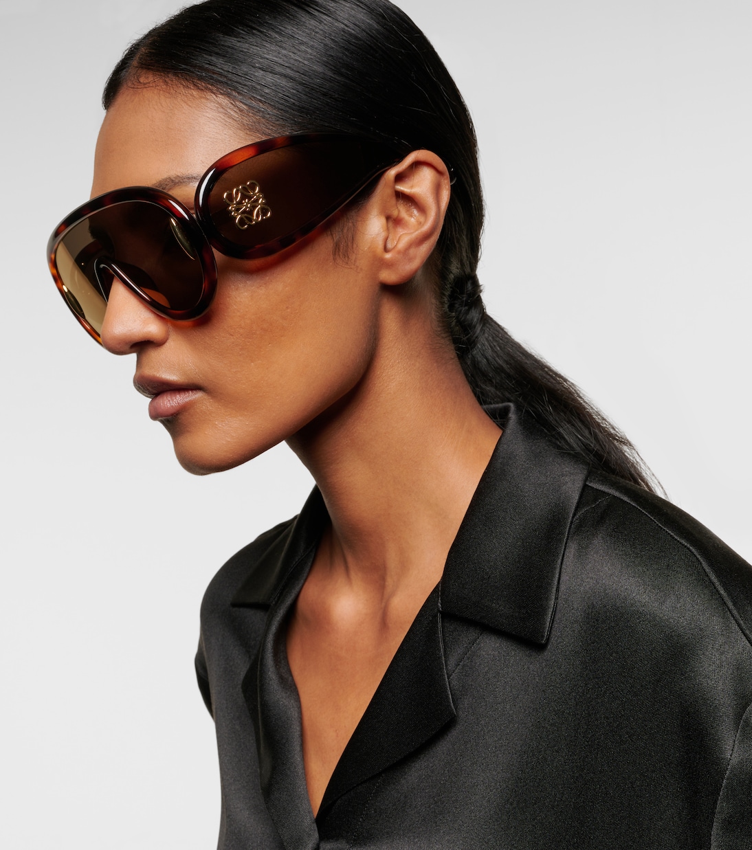 Paula's Ibiza Wave shield sunglasses | Loewe