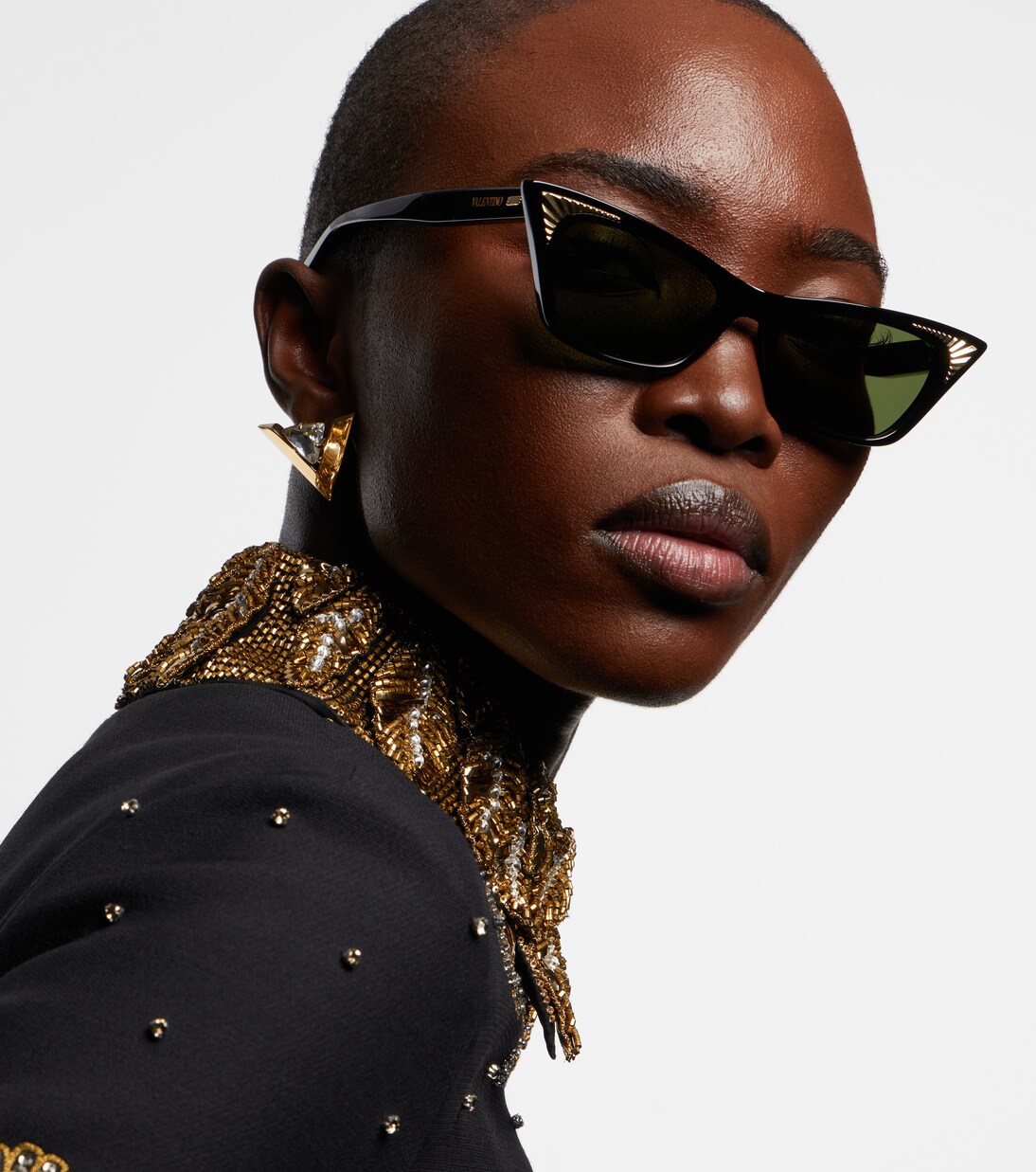 Logo cat-eye sunglasses | Valentino