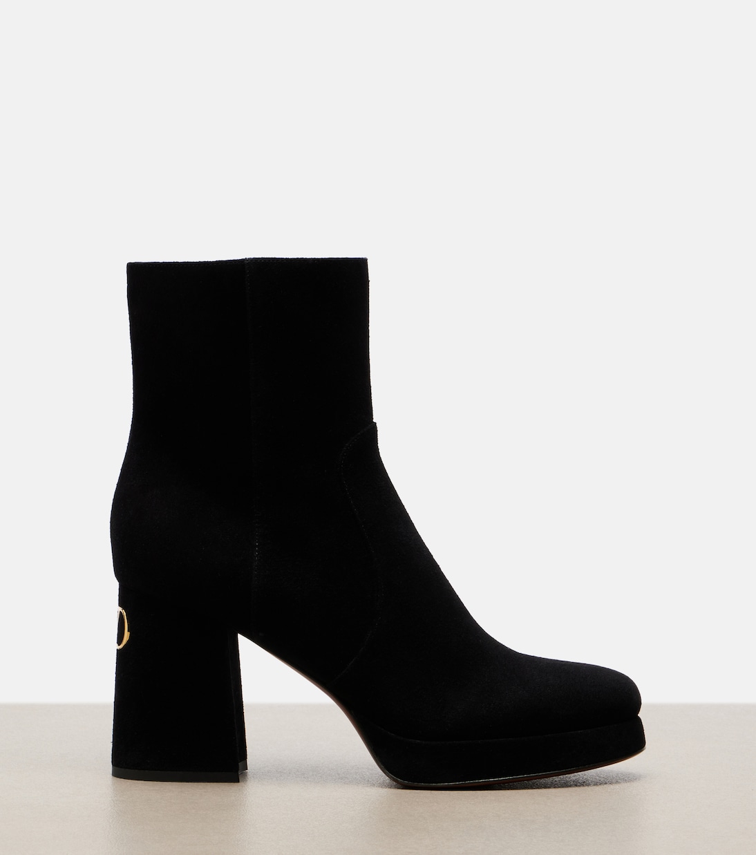 Fawcette VLogo suede ankle bots | Valentino Garavani