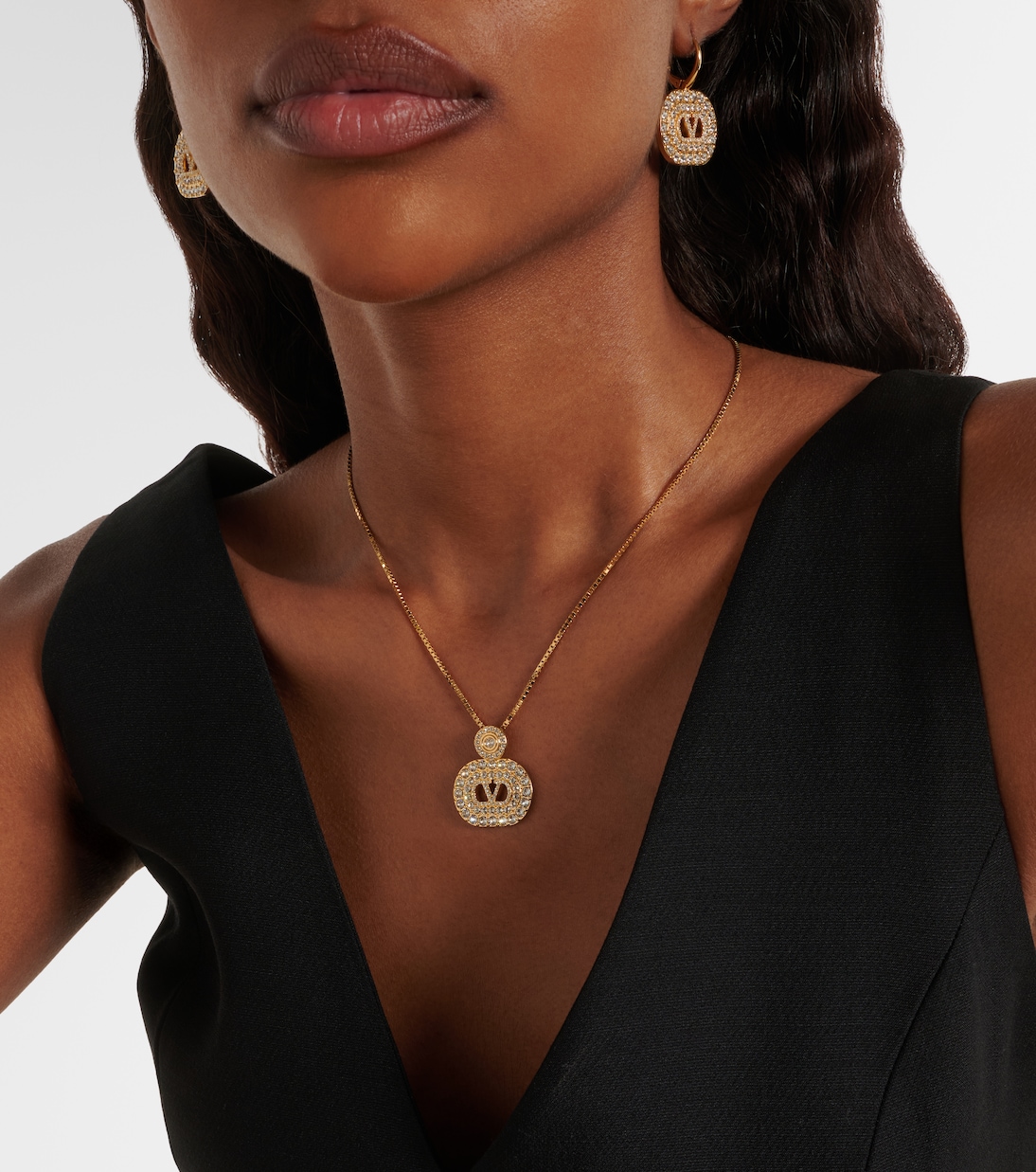 Collier à pendentif VLogo orné de cristaux Swarovski®  | Valentino
