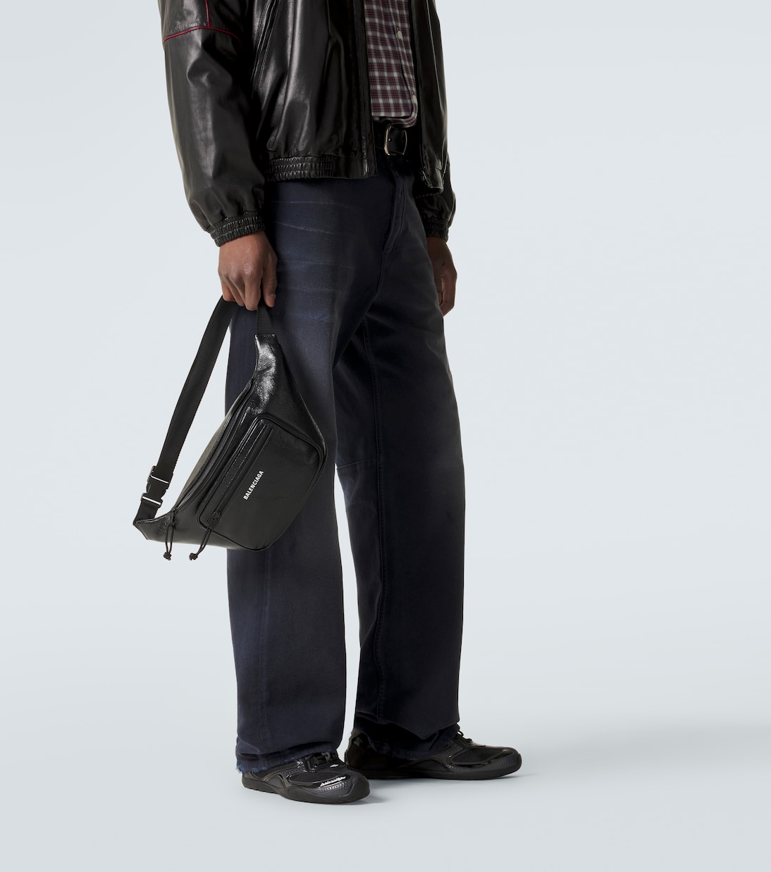 Explorer 레더 벨트 백 | Balenciaga