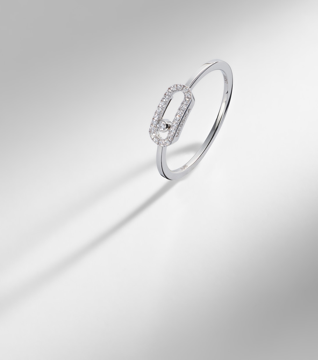 Move Uno 18kt white gold ring with diamonds | Messika