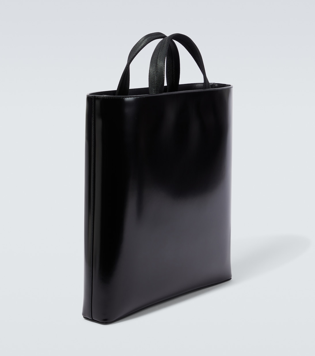 Cabas en cuir et bouteille isotherme | Prada