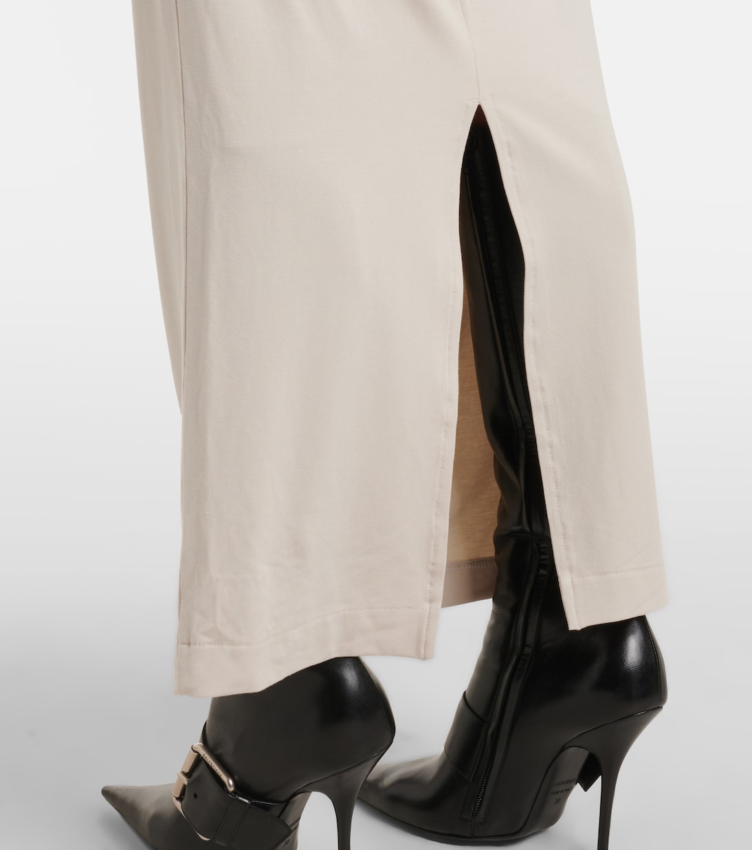 Maxirock Surge | Entire Studios