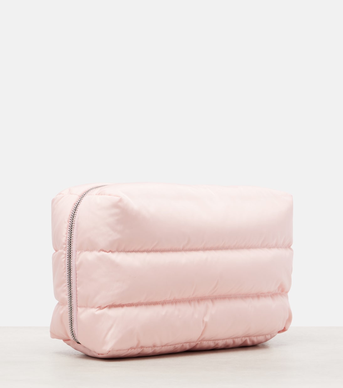 Caradoc quilted down beauty case | Moncler