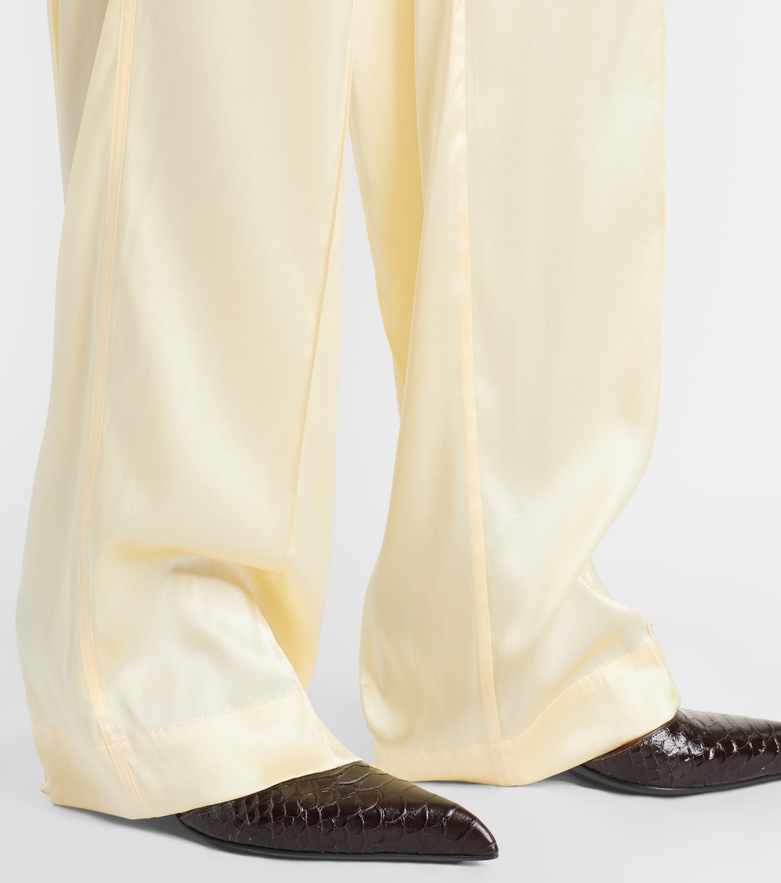 High-rise silk-blend satin straight pants | Tom Ford