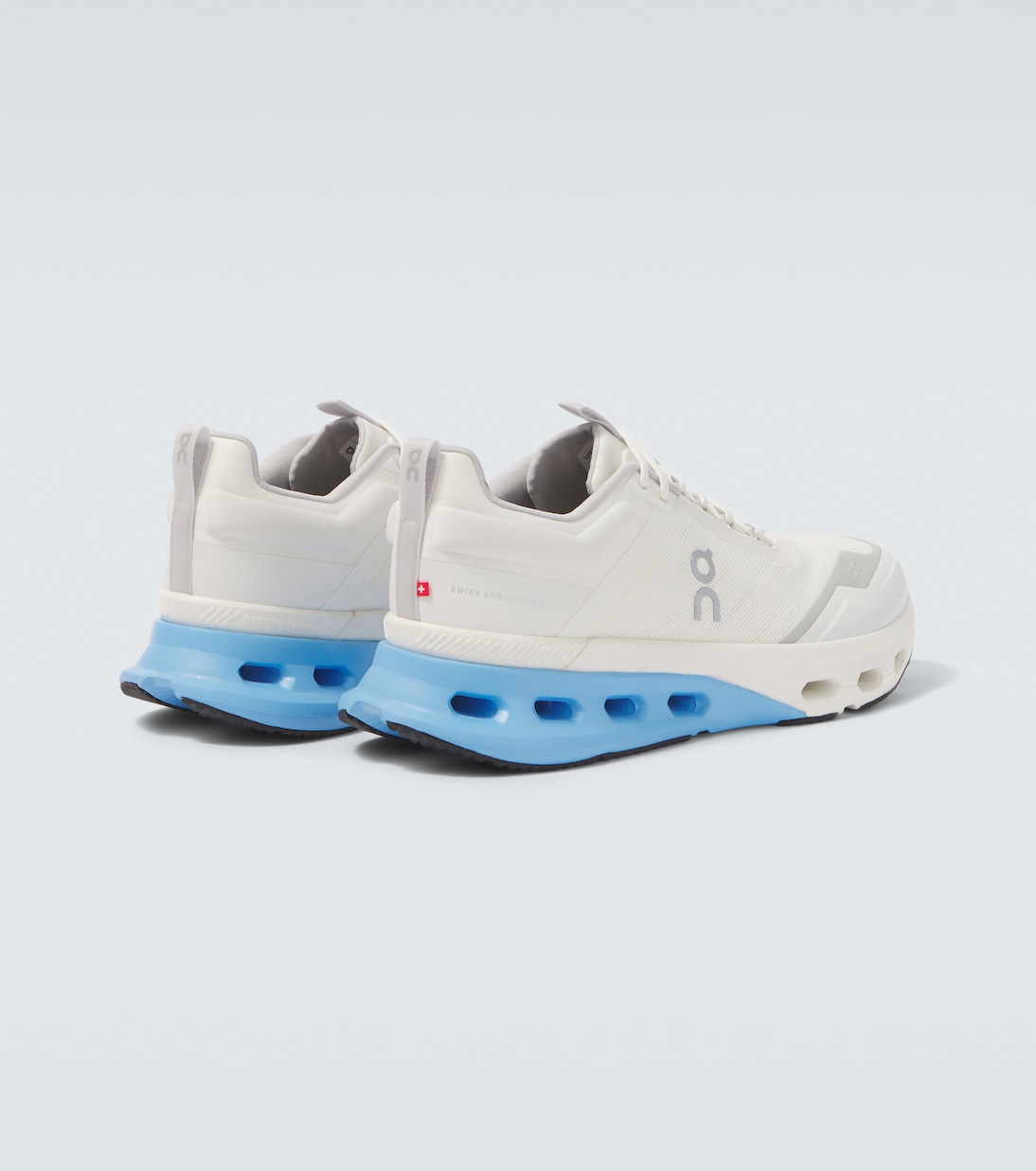 Cloudnova X running shoes | On