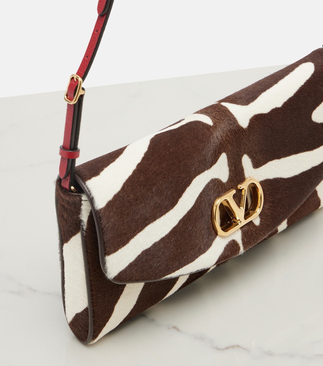 Schultertasche DeVain Small aus Kalbshaar | Valentino Garavani