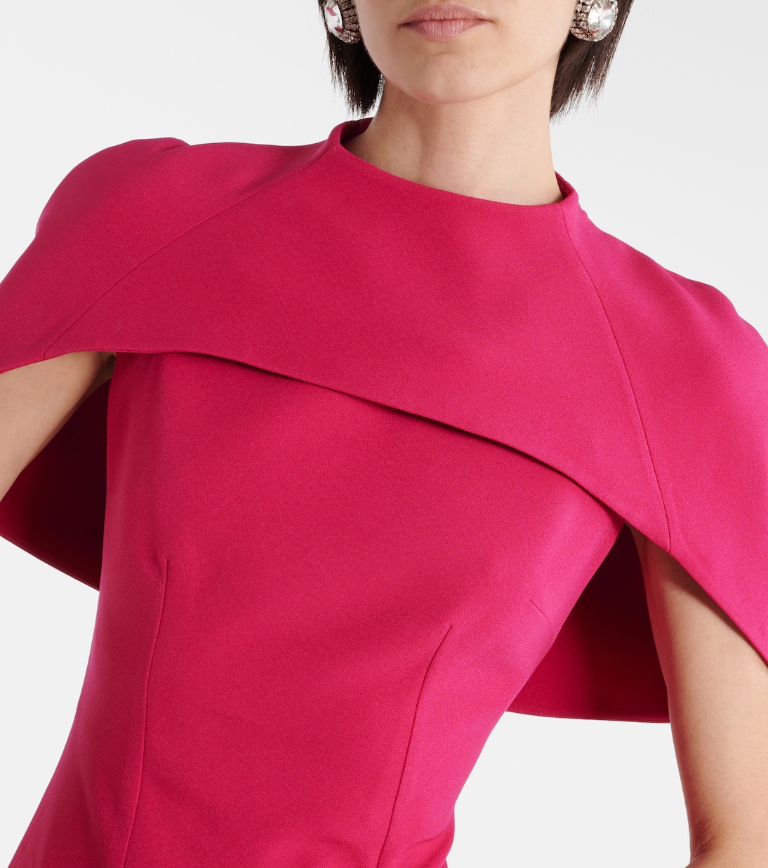 Vestido midi con capa | Safiyaa