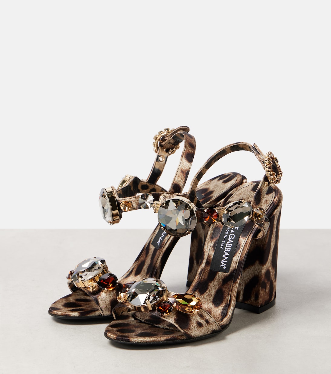 Sandalen Keira 105 aus Satin mit Kristallen | Dolce&Gabbana