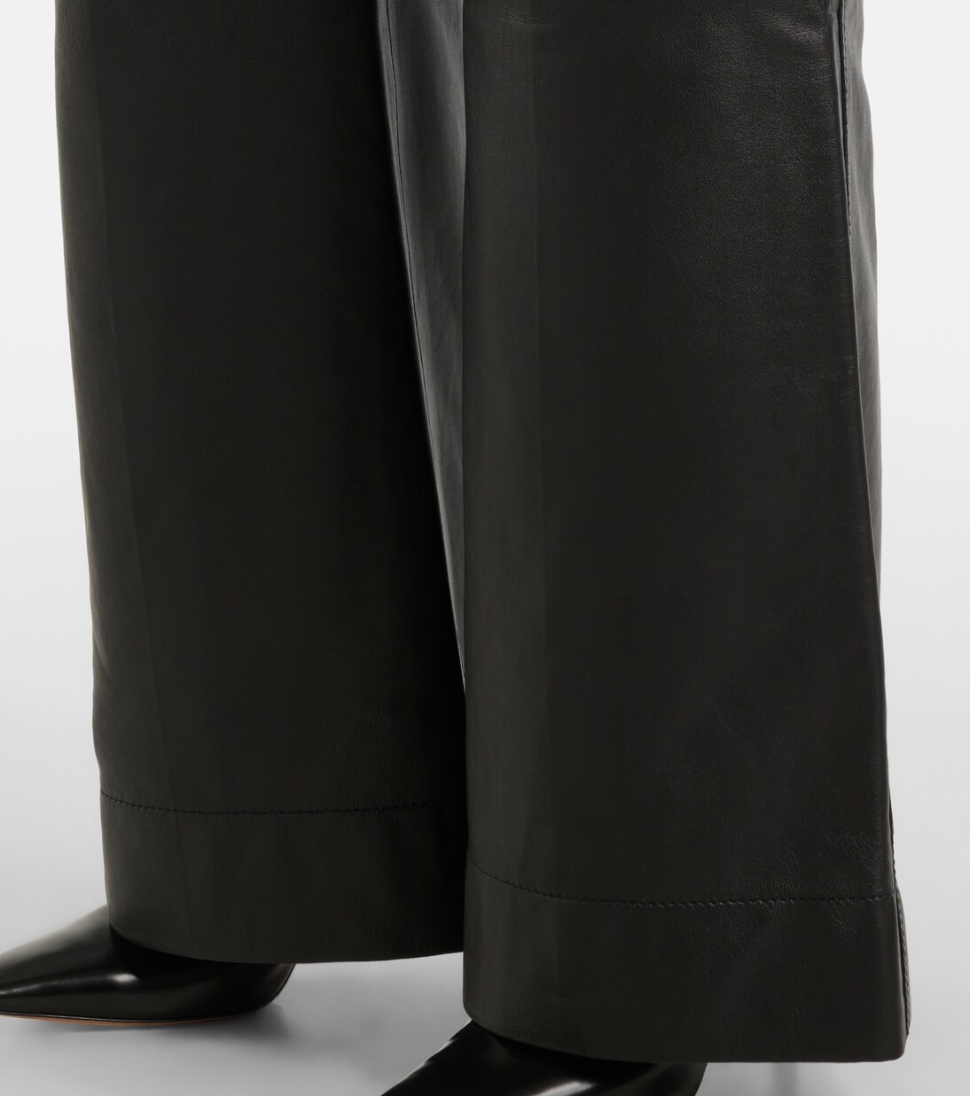 High-Rise Bootcut-Hose Alina aus Leder | Victoria Beckham