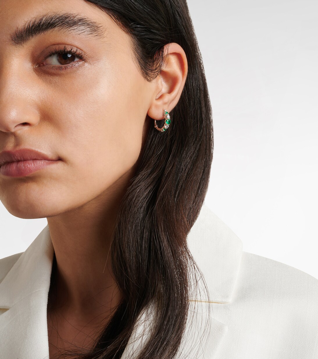 Classics 18kt white gold hoop earrings with emeralds and diamonds | Bucherer Fine Jewellery