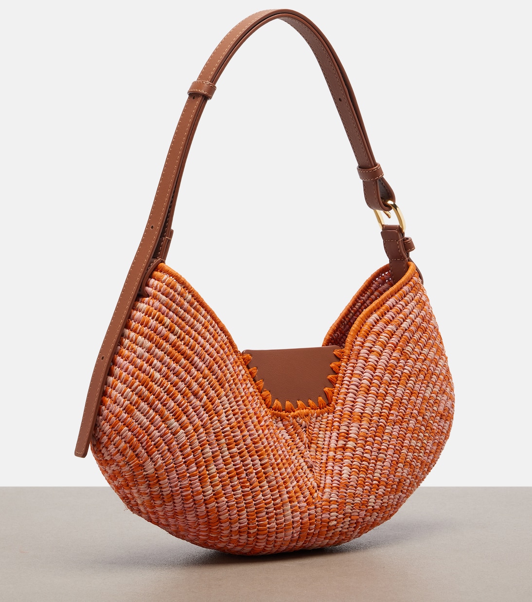 Paula's Ibiza Swim Medium raffia shoulder bag | Loewe