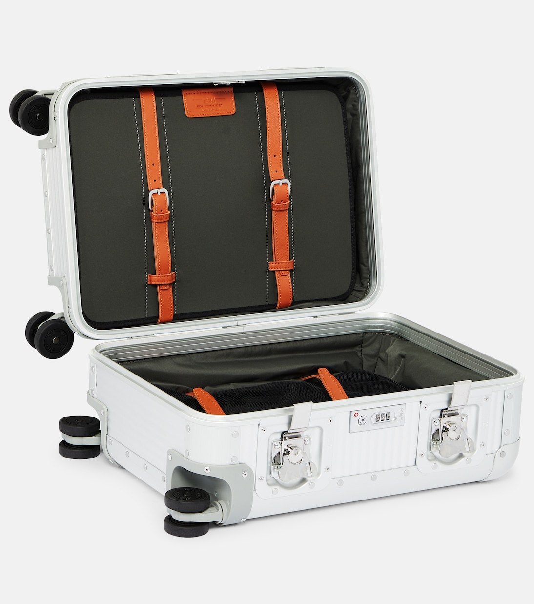Bank Spinner 53 cabin suitcase | FPM Milano