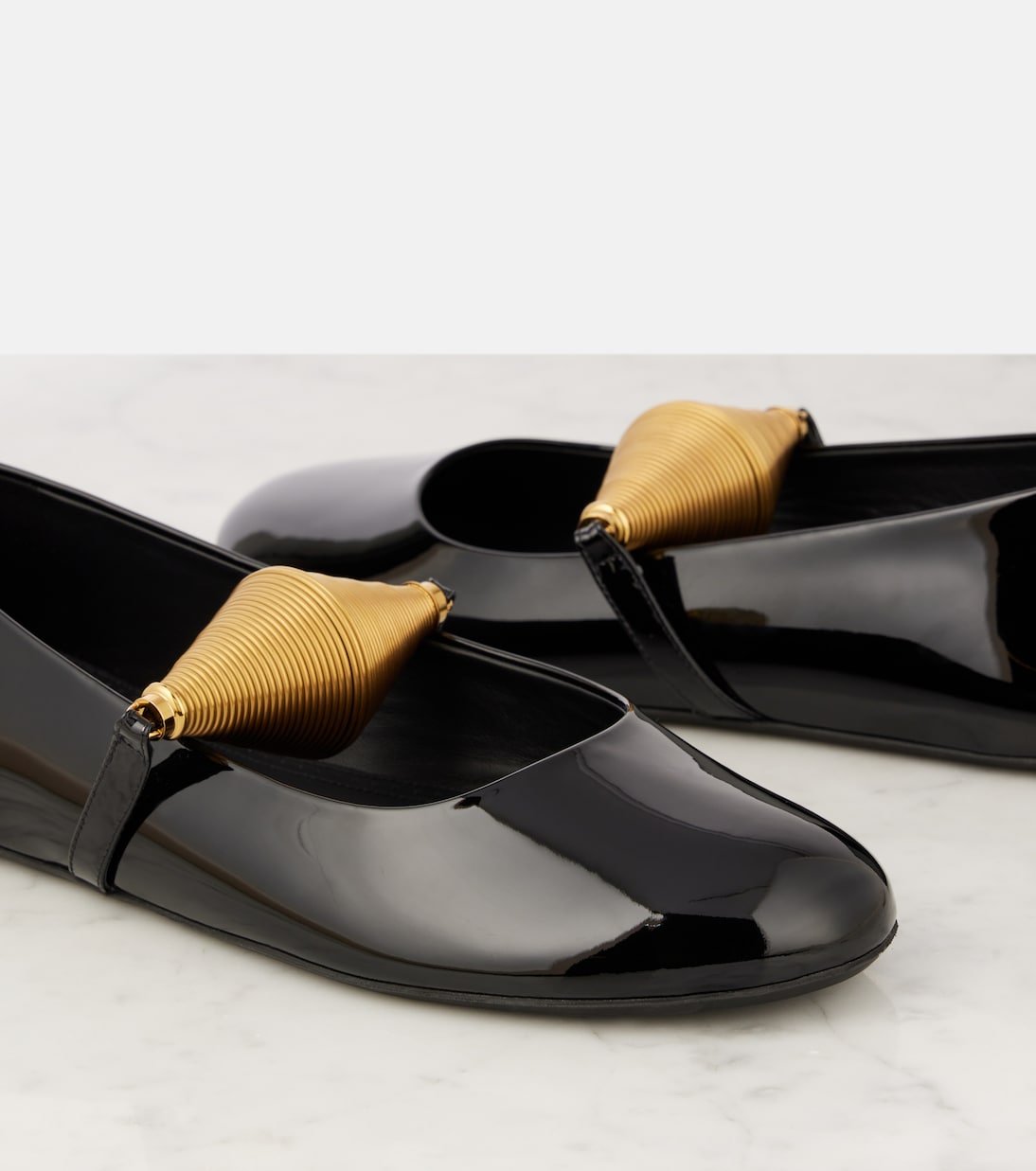 Embellished patent leather ballet flats | Alaïa
