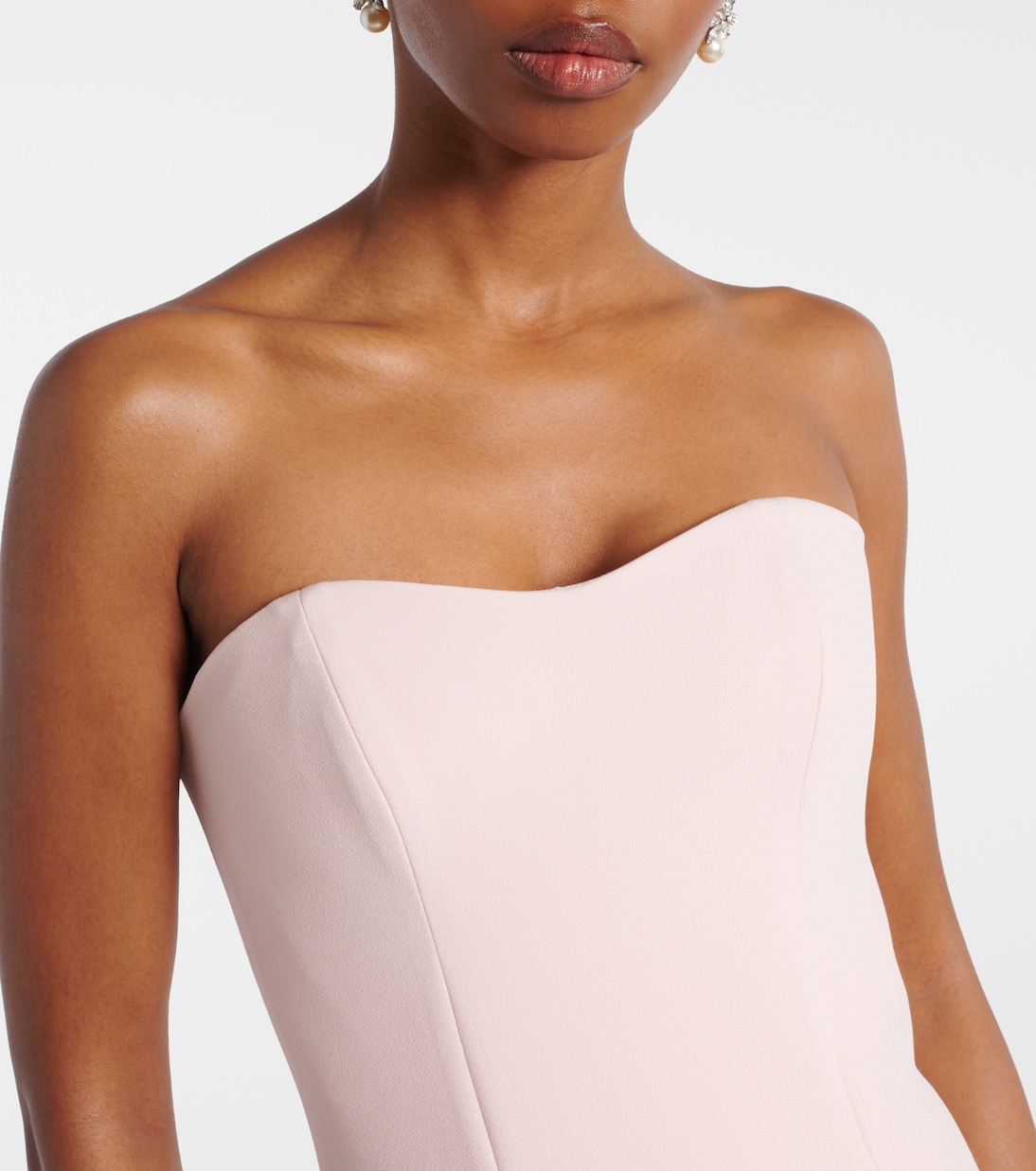 Robe Trumpet aus Crêpe | Safiyaa