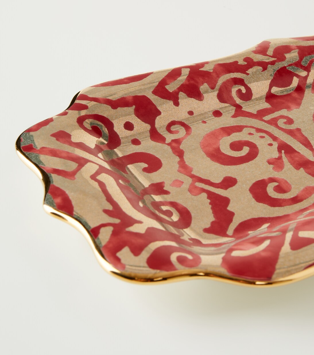 x Fortuny Maori porcelain tray | L'Objet