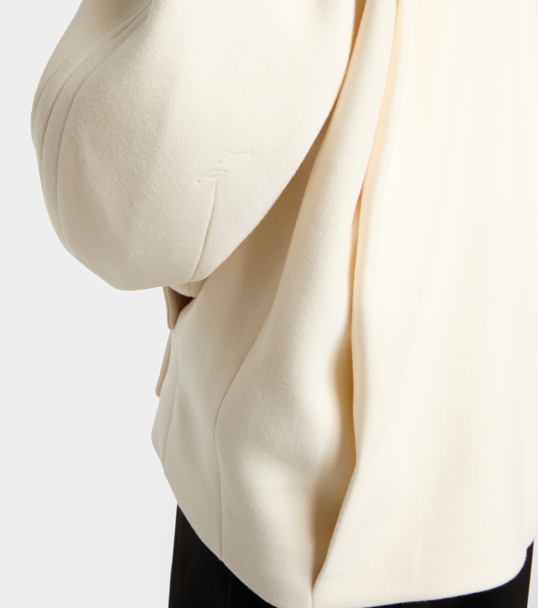 Ovalo 버진 울 피코트 | Jacquemus