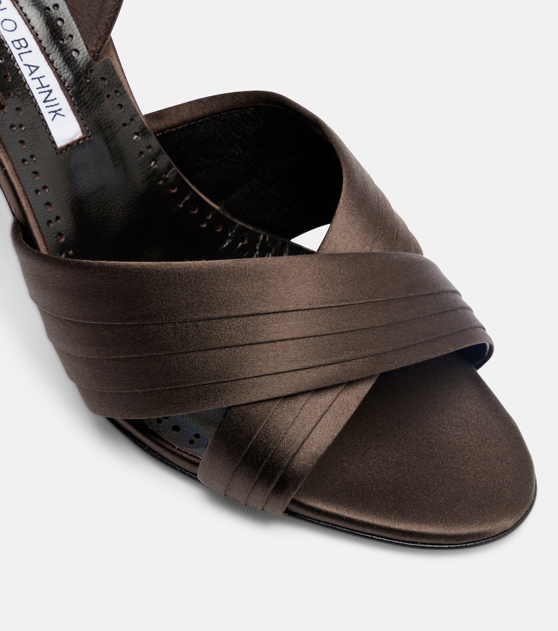 Sandales slingback Viera en satin | Manolo Blahnik