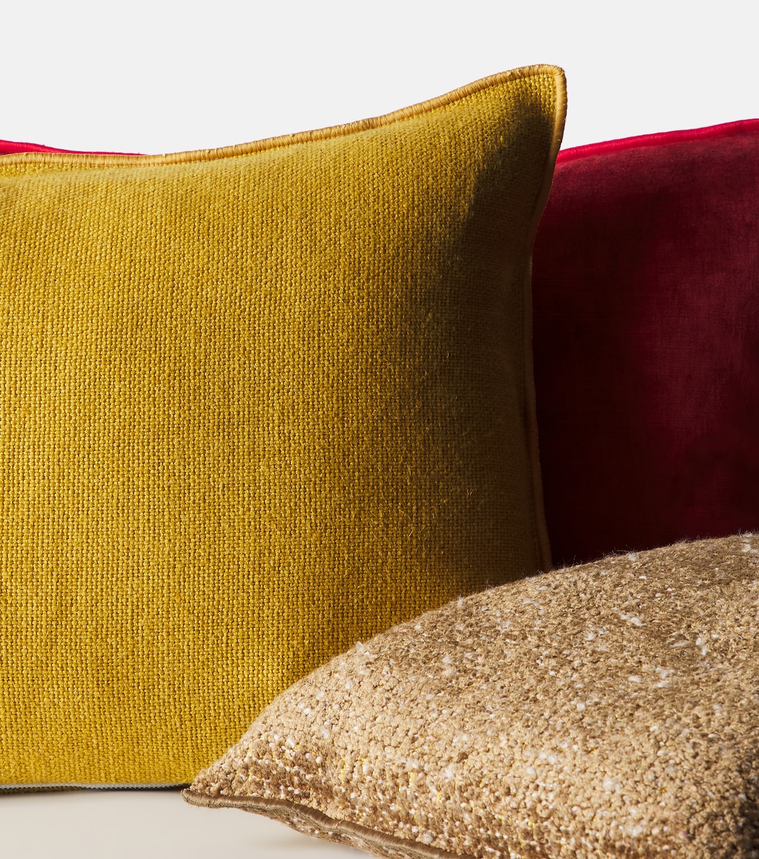 Linen cushion | Maison de Vacances