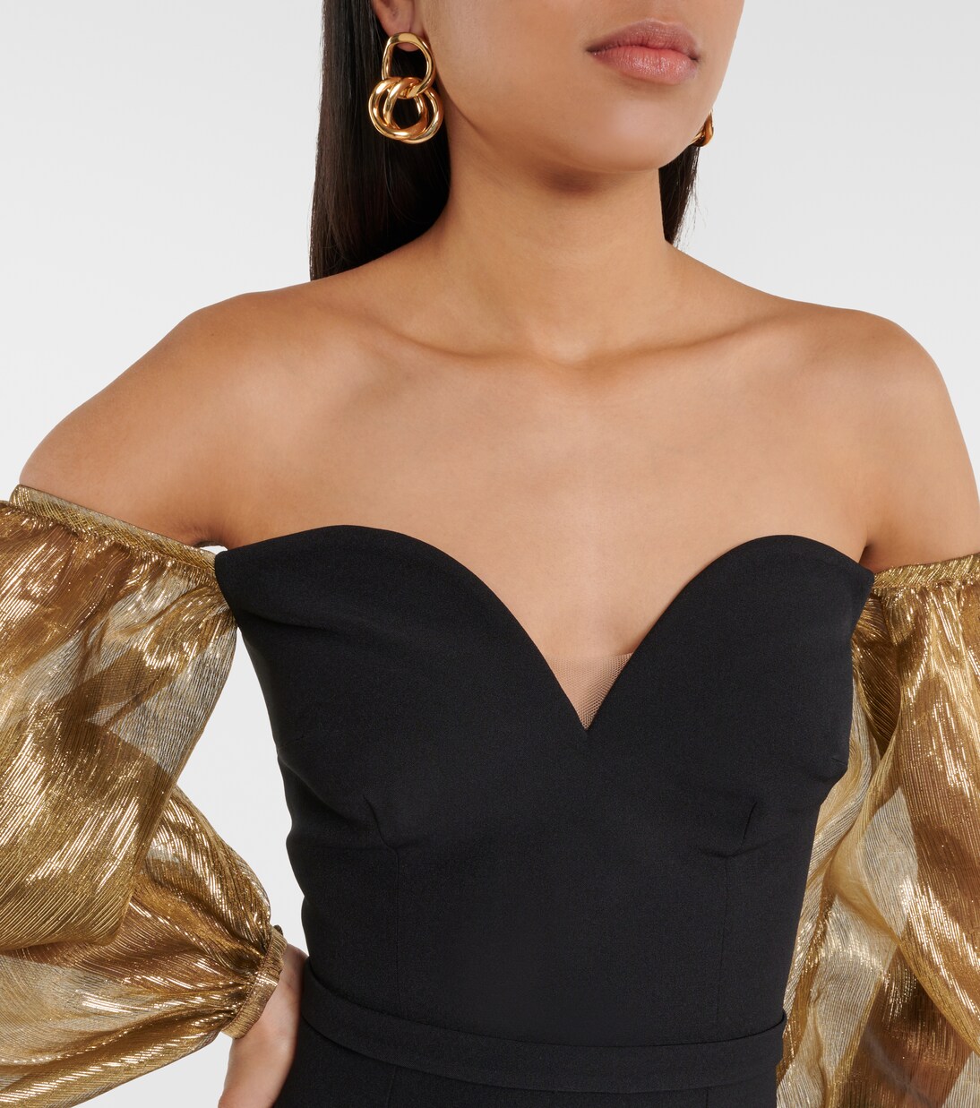 Off-shoulder crêpe gown | Safiyaa