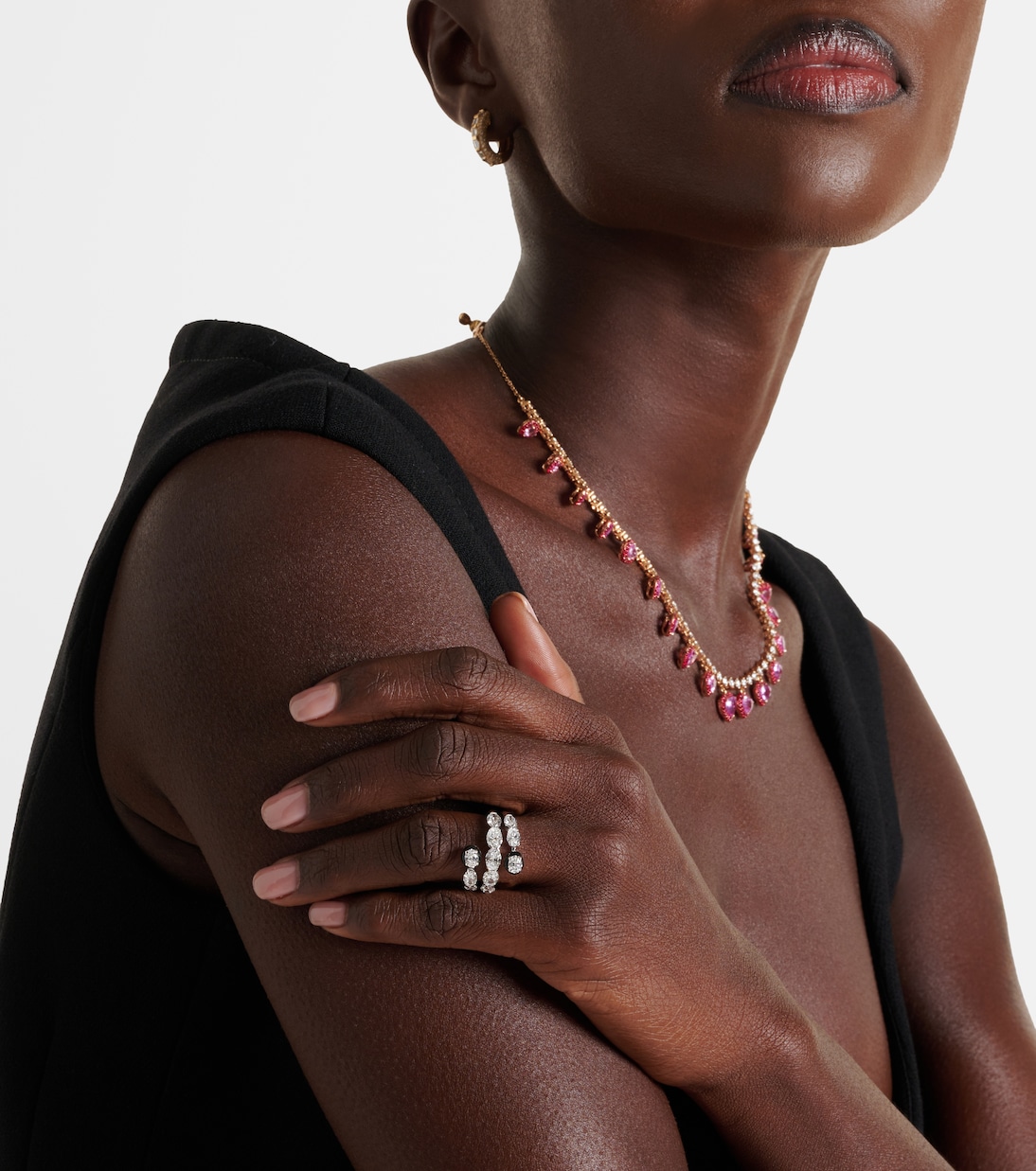 Ring aus 18kt Weißgold mit Emaille und Diamanten | Kamyen