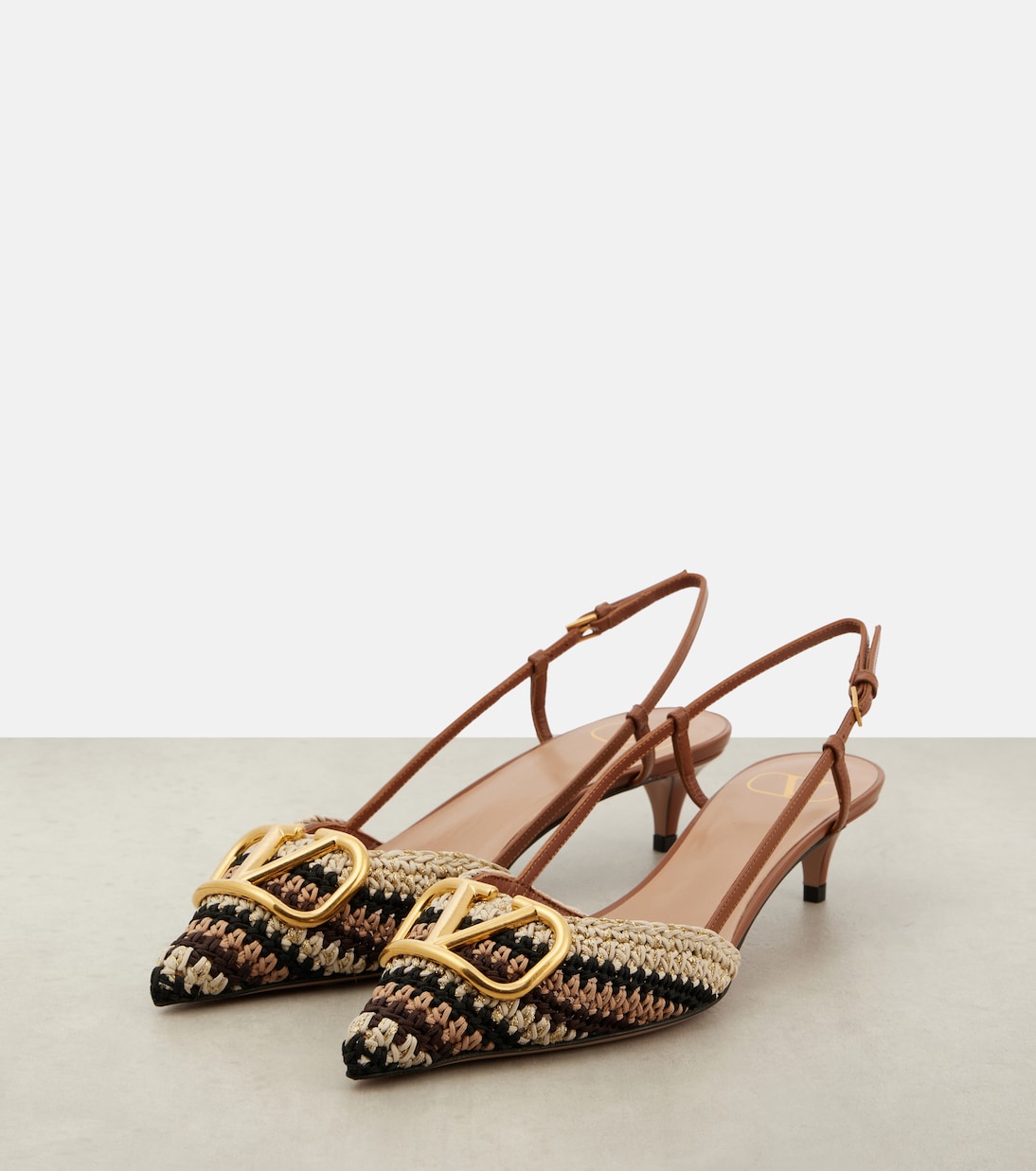 VLogo Signature 40 crochet slingback pumps | Valentino Garavani